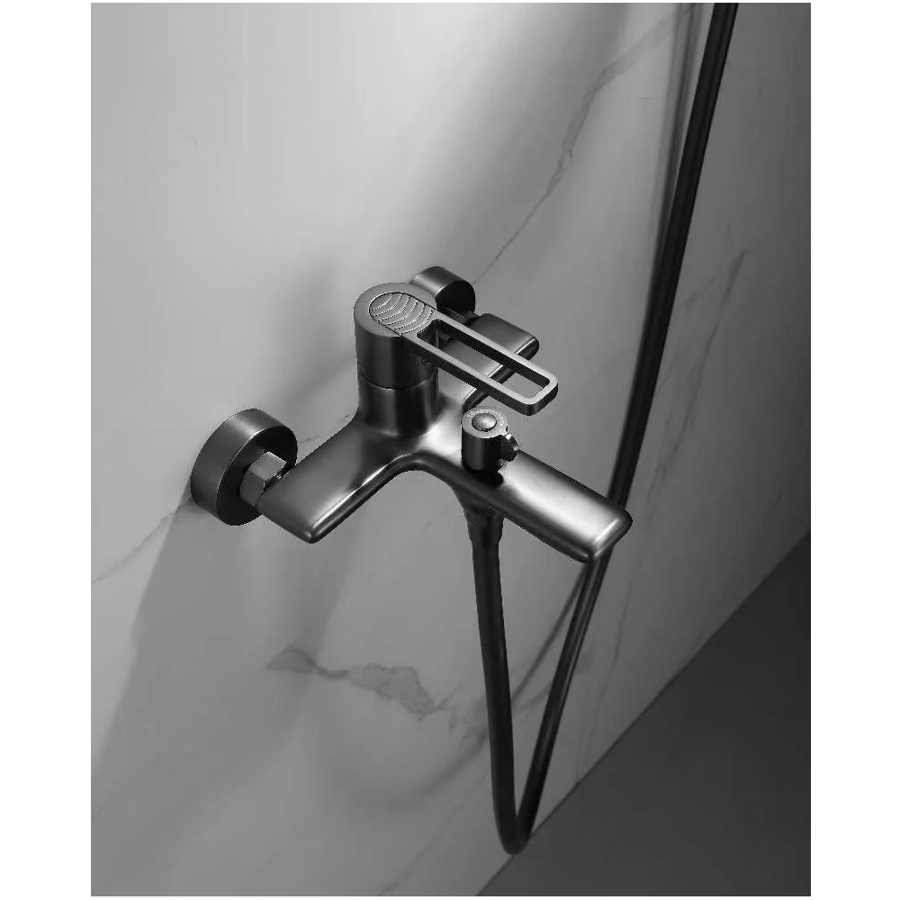 Смеситель для ванны Lave 3056 BL