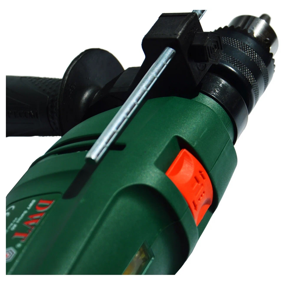 Дрель ударная DWT SBM-600